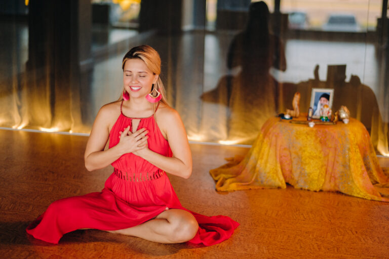 🧘‍♀️ 1. Achtsames Yoga für Anfänger – Deine Reise zu innerer Balance
